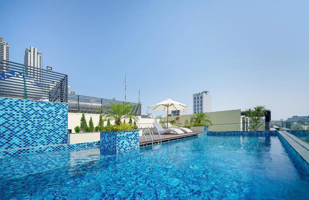 M92 Boutique Da Nang Beach Hotel-1